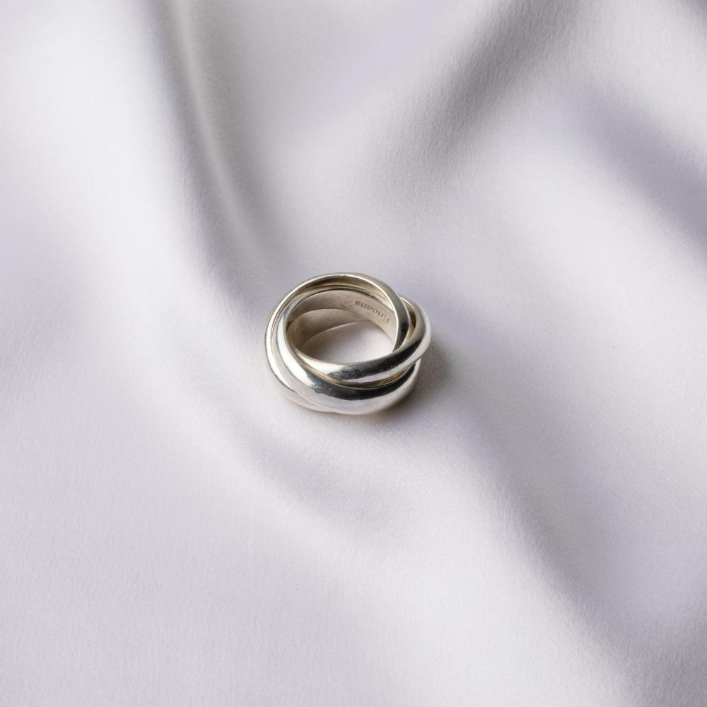 TRIPLE TUNE RING