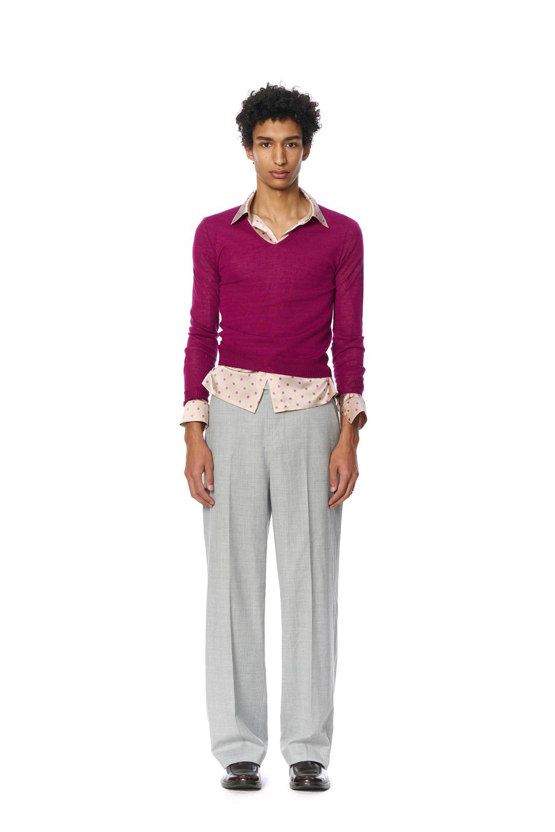 VIOLET CASHMERE V-NECK SLIM KNIT JUMPER