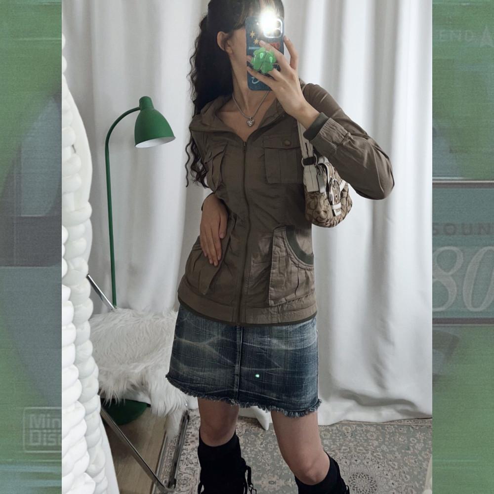 [중고] 카키 Y2K 셔링 집업 자켓