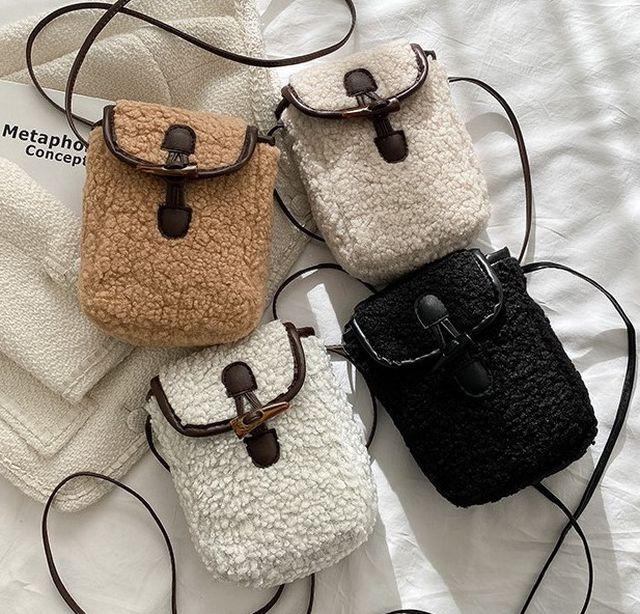 [당일출고/재입고]미니 덤블 양털 뽀글이 퍼 떡볶이 단추 크로스백 가방
