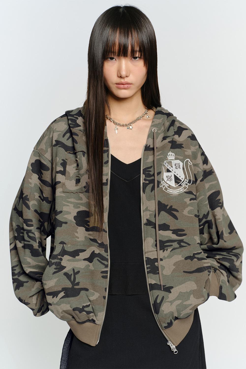 B LOGO PATCH HOODIE ZIP-UP, CAMO