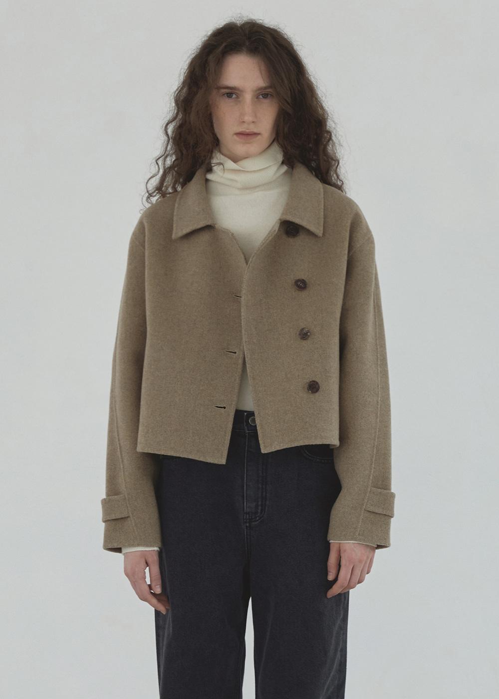 Handmade short coat (beige)