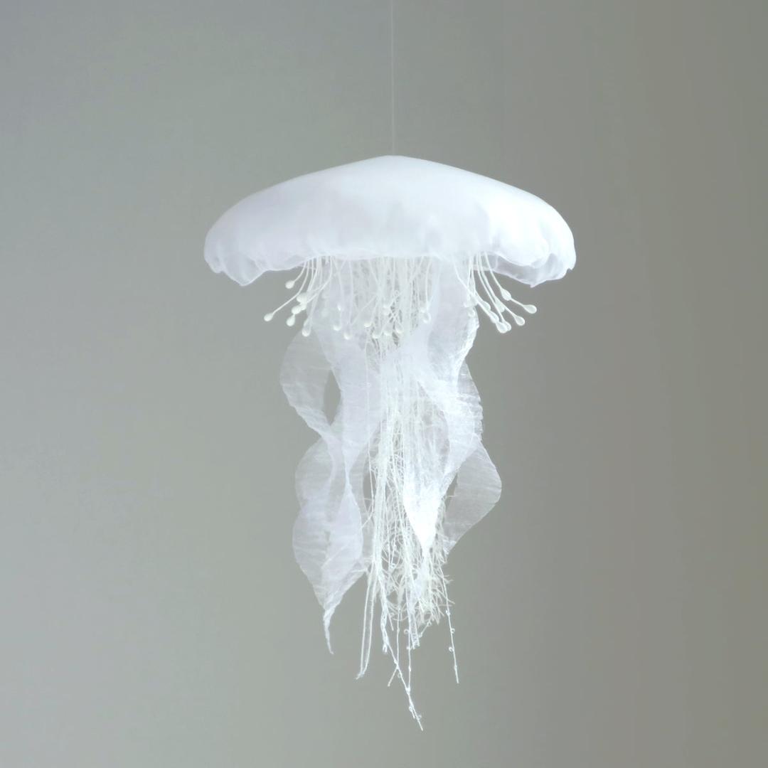花クラゲ [ White ] (1pc) - なし