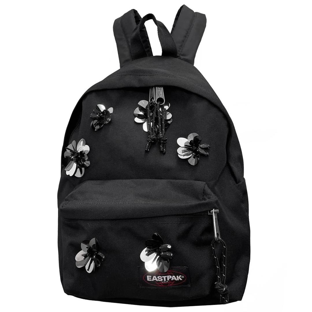 이스트팩 x 체스티 (Eastpak x Chesty) | 후루츠패밀리