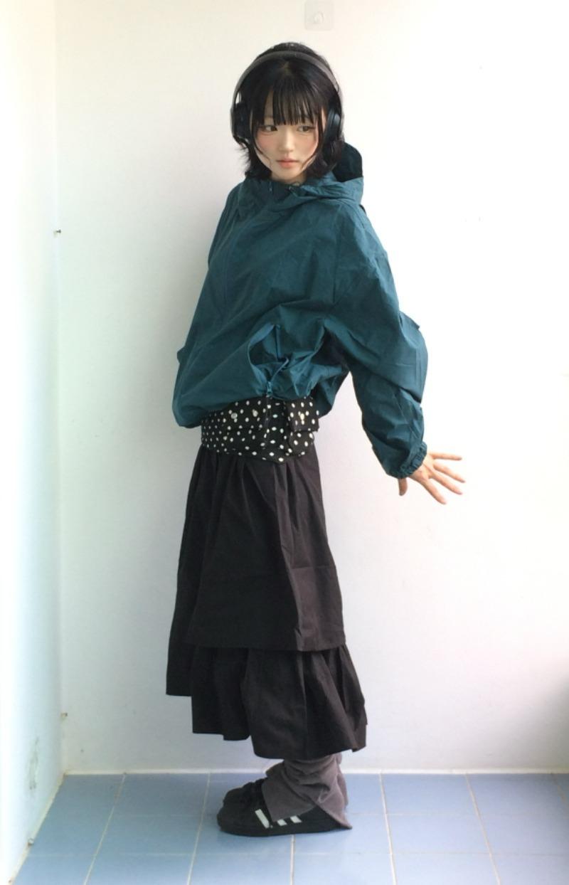 (2 C ᵒ l o🅡) 레이어드컷 쉐입 스커트