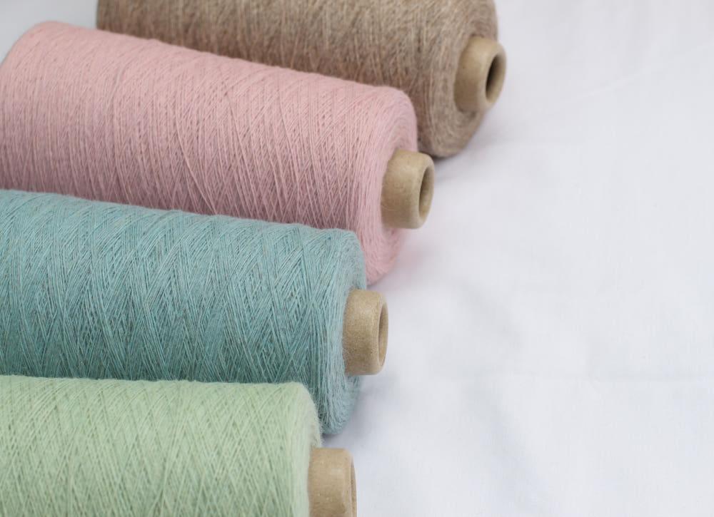 '로터30' 라쿤 울 뜨개실 콘사 24컬러