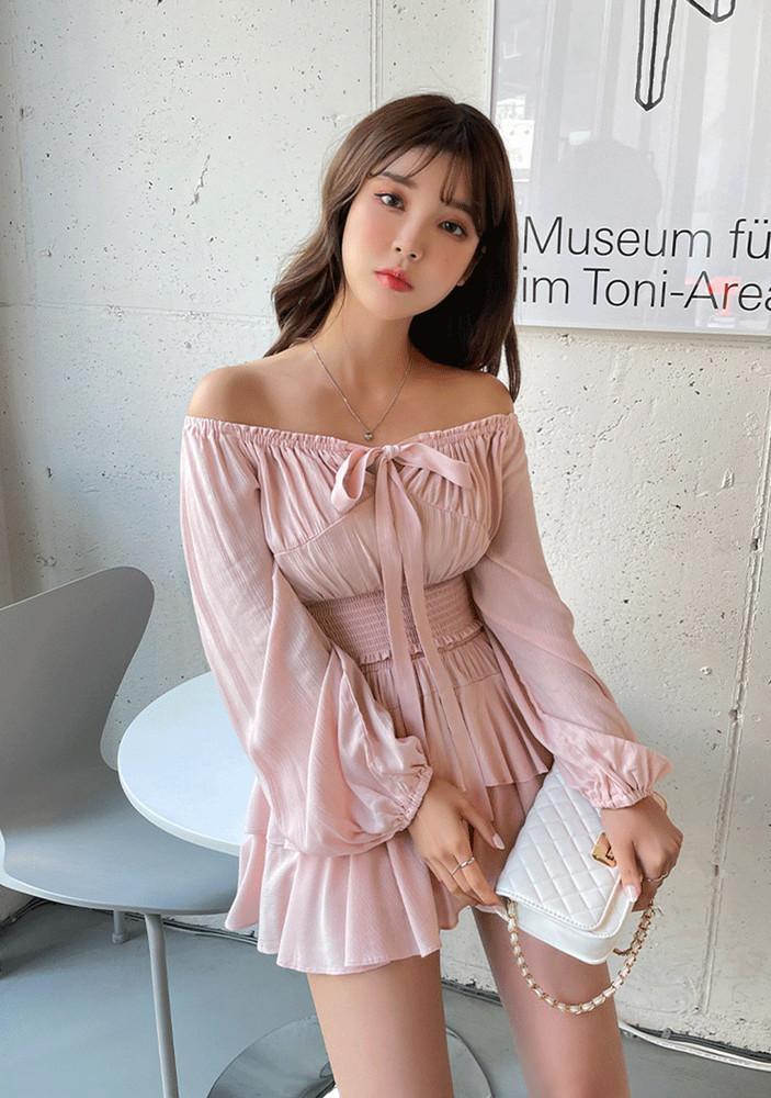 라일락 오프숄더 blouse