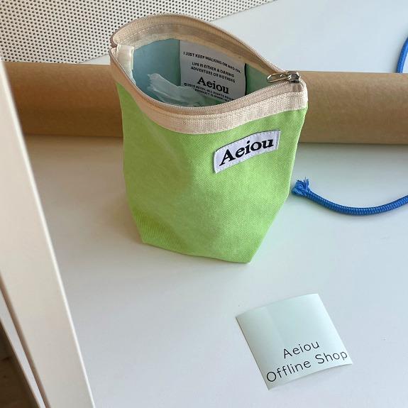 Aeiou Basic Pouch (M size) Green Apple Sherbet