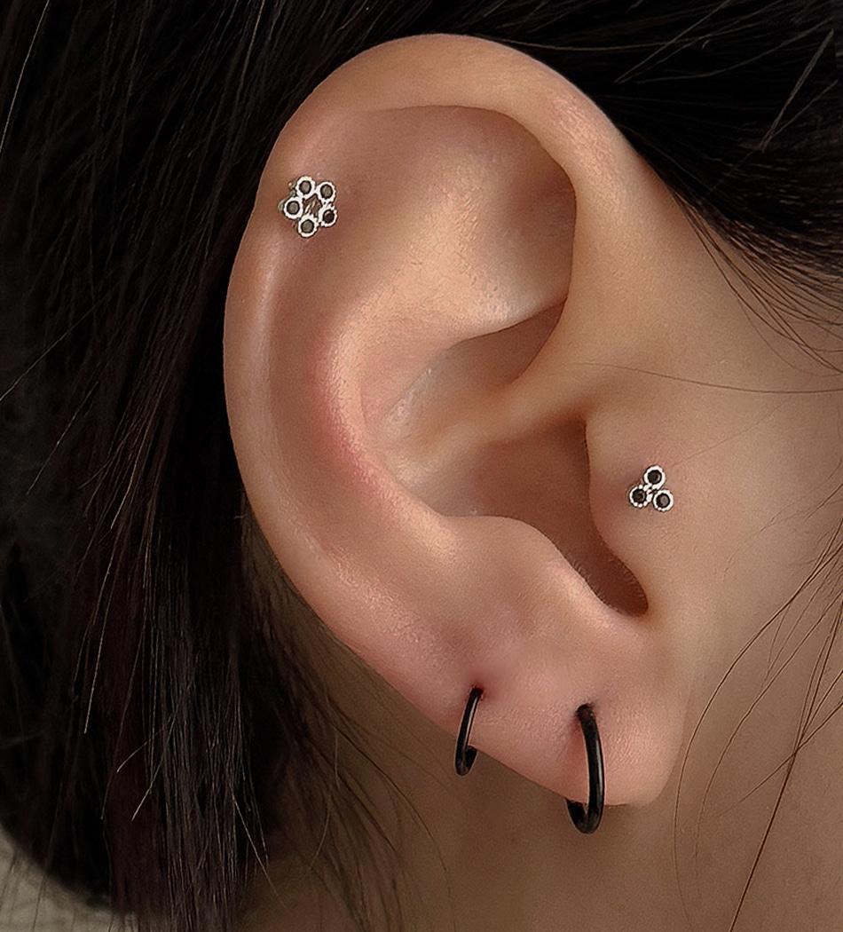 [써지컬] 블랙 큐빅 피어싱_PC4068