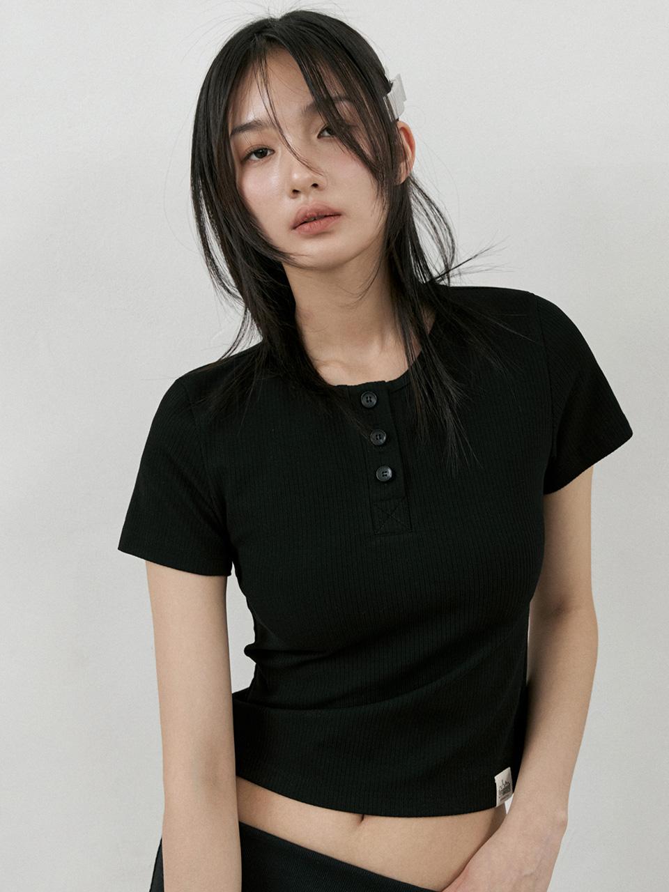 [6/12 예약배송] 에센셜 헨리넥 골지 반팔티_BLACK