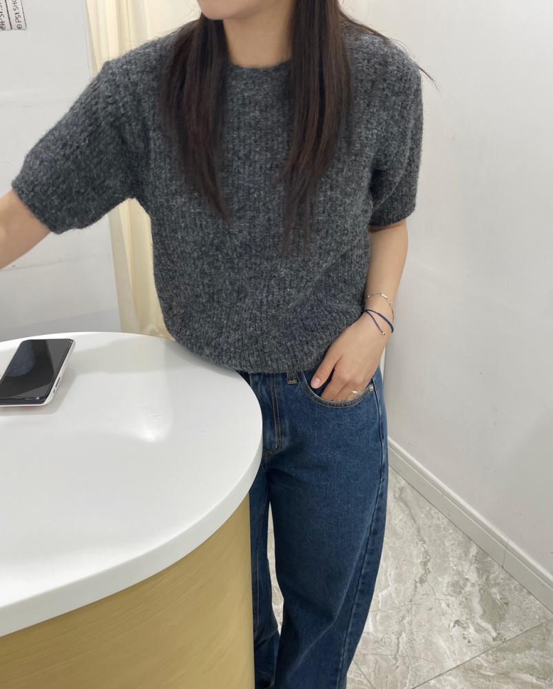 브러쉬 반팔 니트 차콜 네이비 베이지 두꺼운 울혼반 라운드넥 여성 여자 가을 겨울