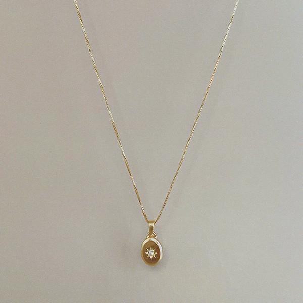 THE STAR SIGNET NECKLACE