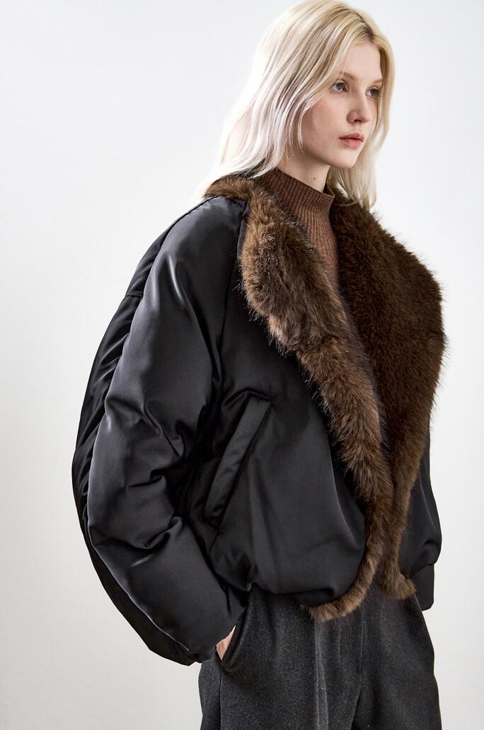 [SYSTEM] 퍼 텍스처 블록 구스 다운 자켓