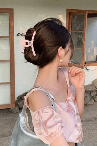 [당일배송] 핑크 새틴 리본 하트큐빅 양면 헤어집게핀 (마지막 수량)