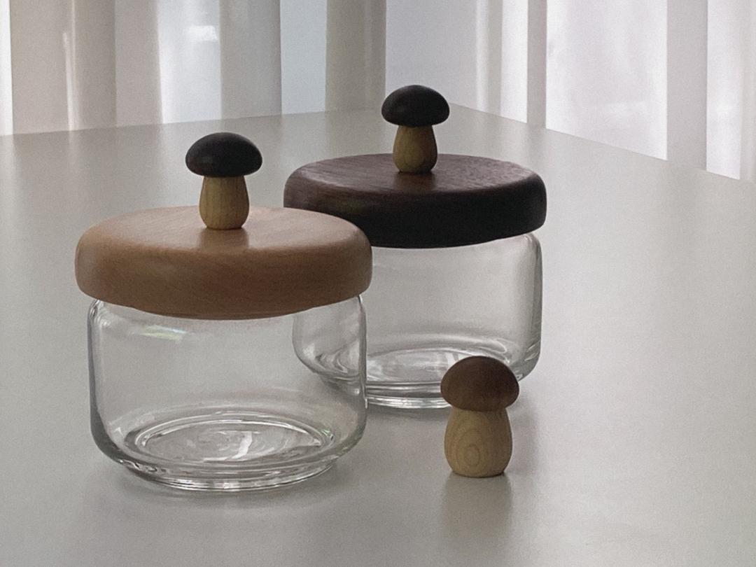 mushroom jar