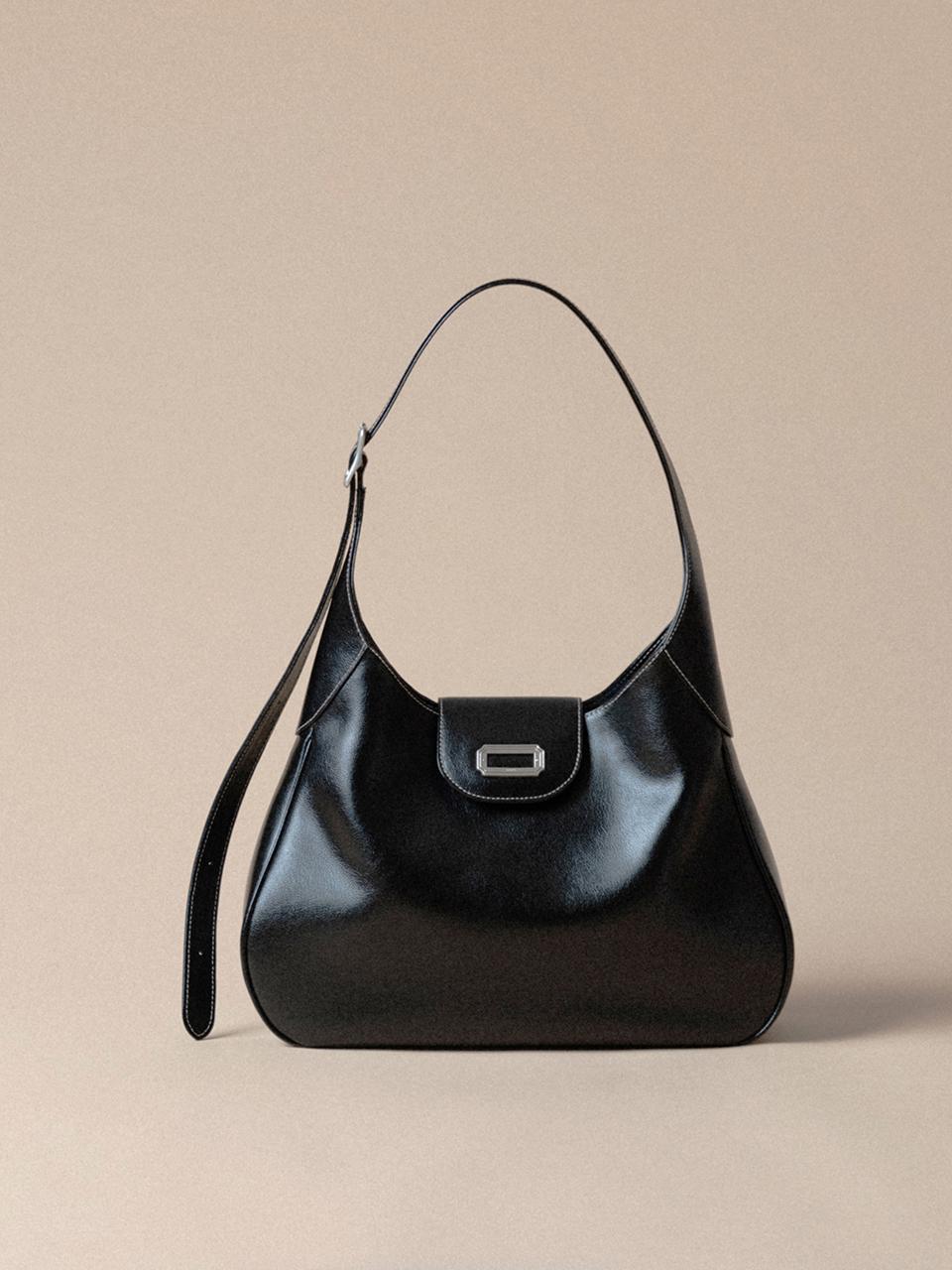 [리퍼브] COZY HOBO BAG_black