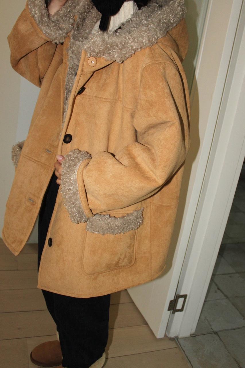 Amiment 아미먼트 시어링 후드 무스탕 자켓 점퍼 2color