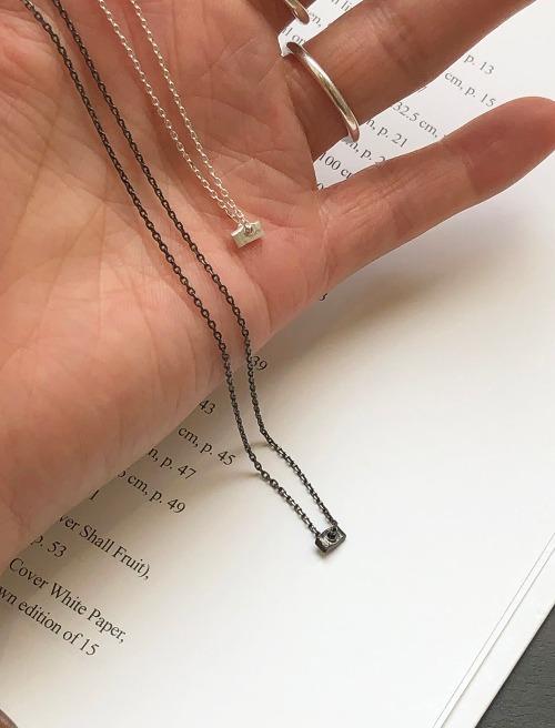 타이니 피스 목걸이 tiny piece necklace