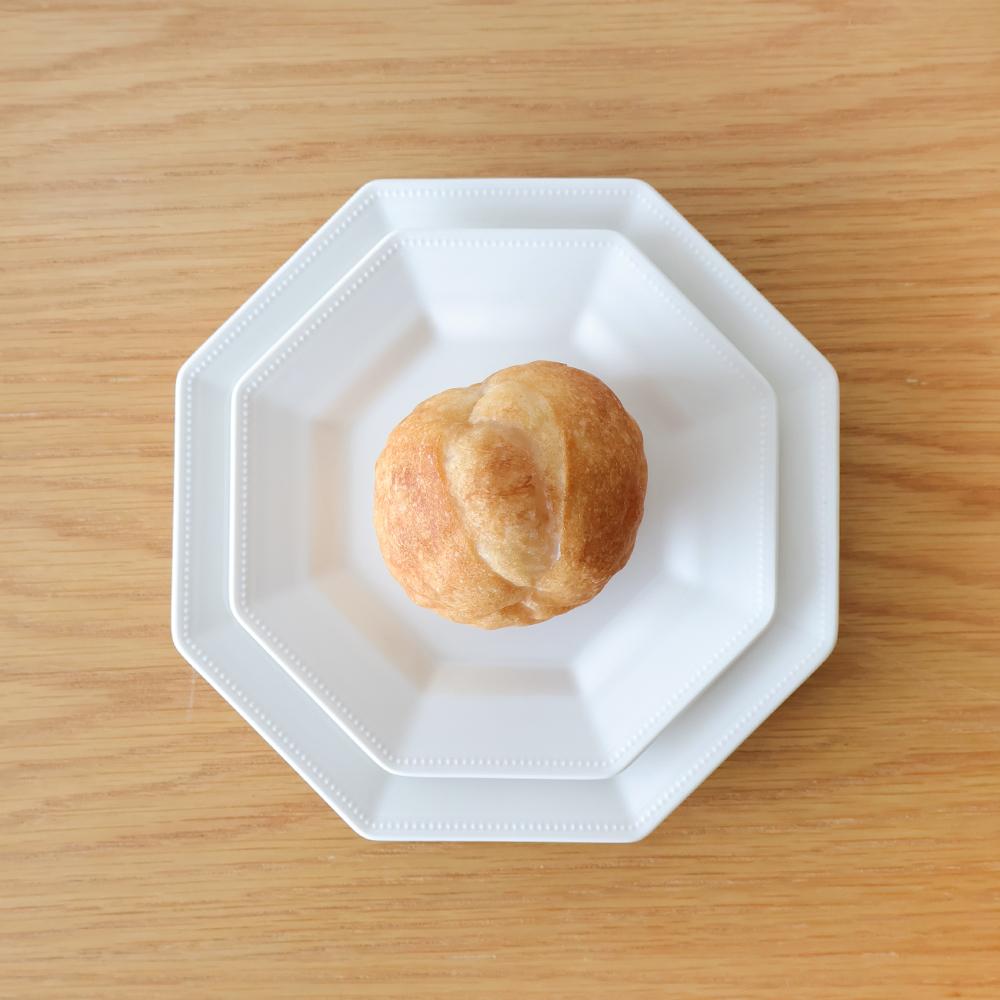 팔각 접시 OCTAGON PLATE 16 / 21cm