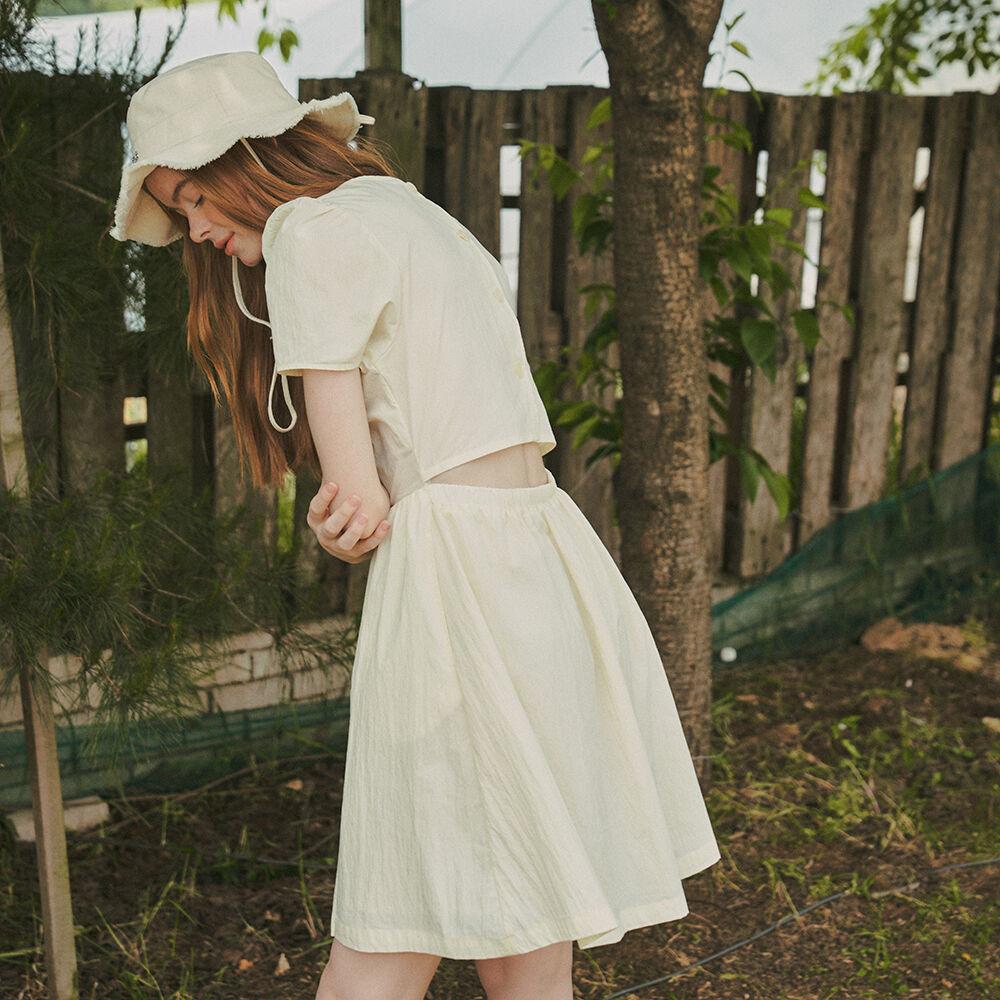A3455 컷아웃 셔링 원피스_Pale yellow