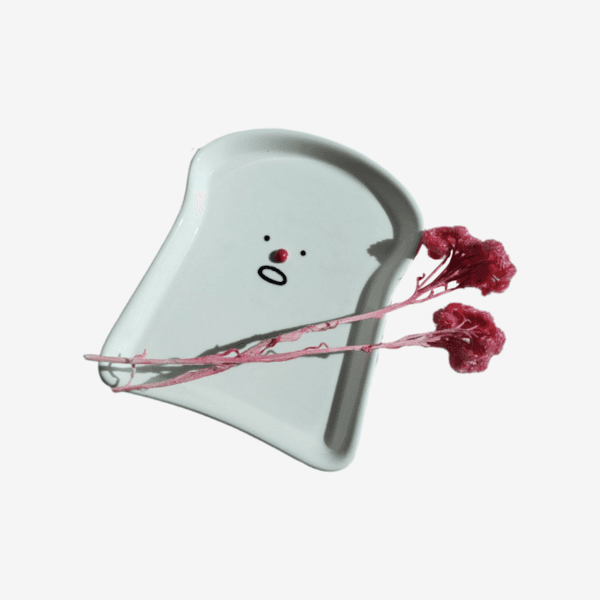 studiohands | 코몽이 동굴입 식빵접시:)