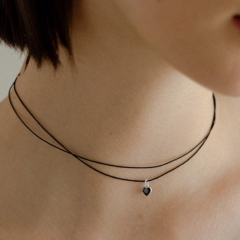 Black Heart Tie Choker