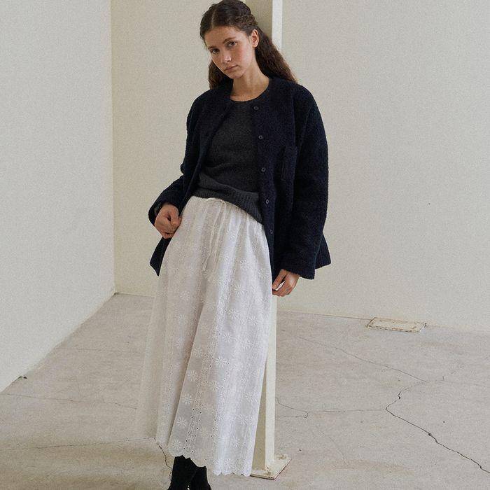 cosy lace skirt