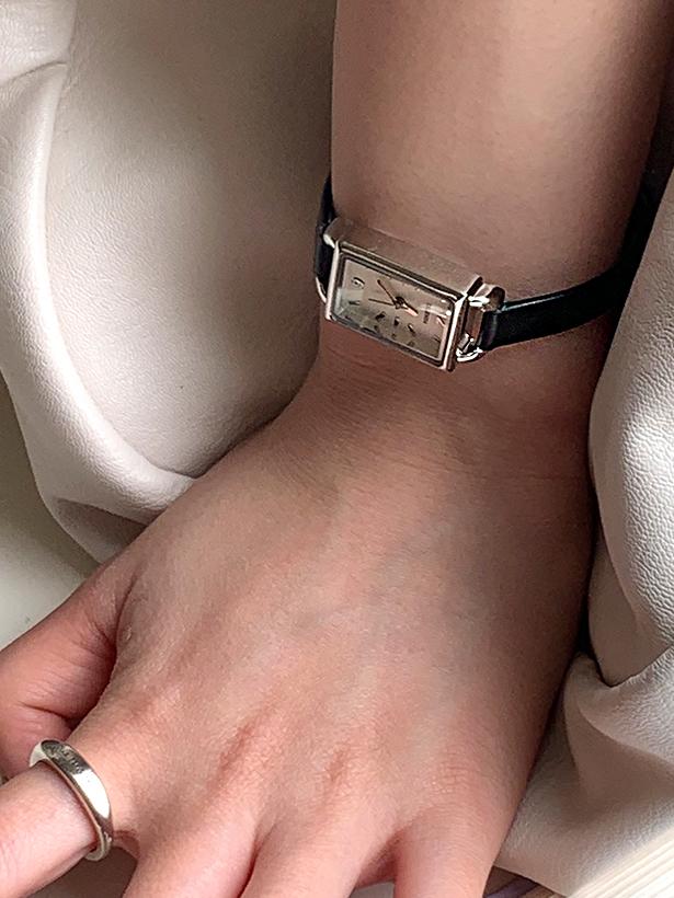square watch