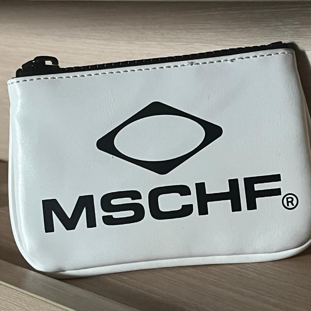 미스치프 지갑