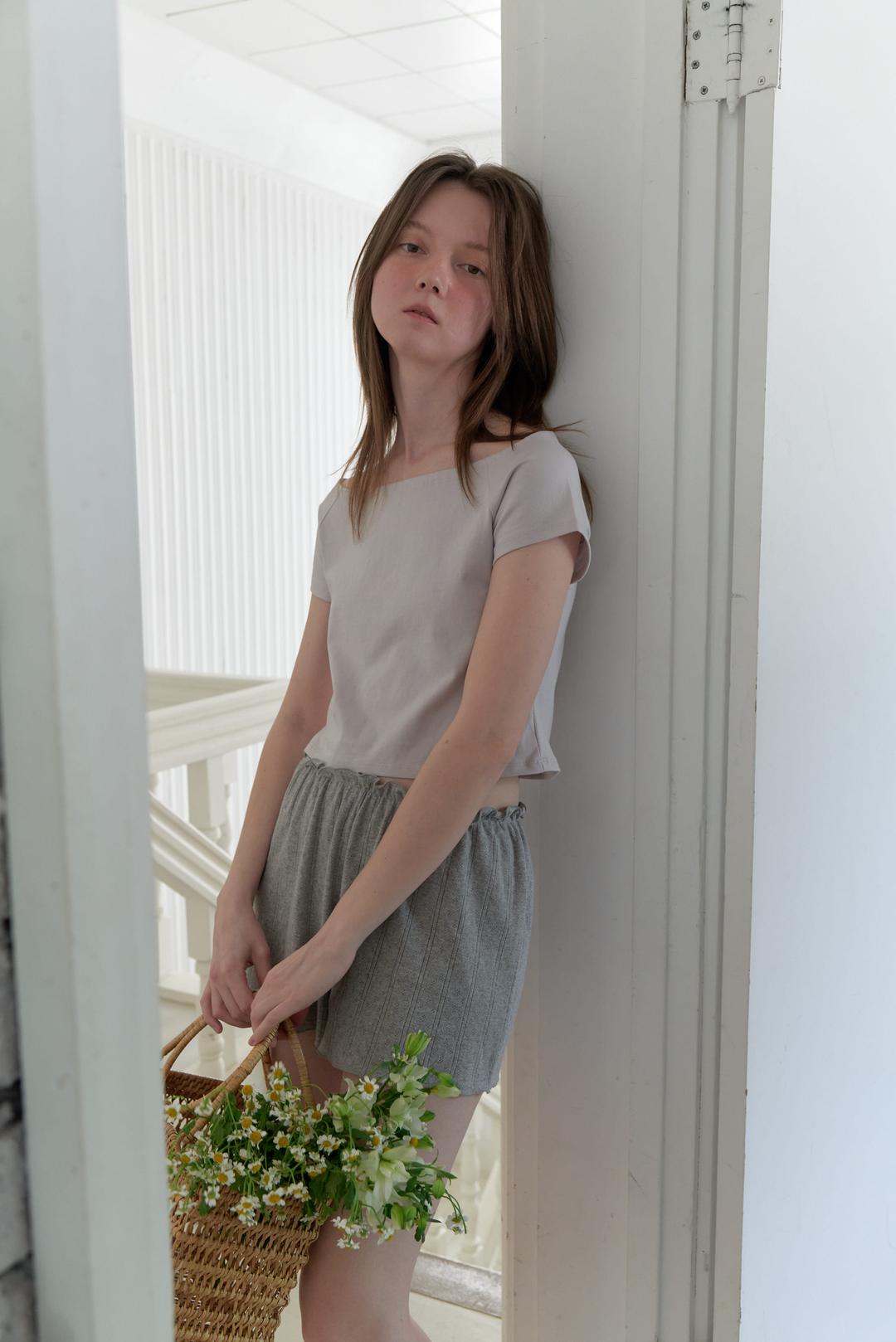 Off-shoulder T-shirt - Pink