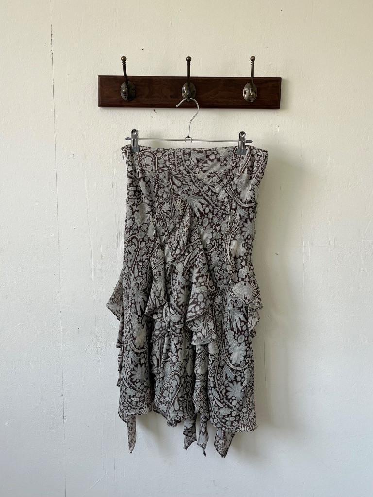 DKNY lace kangkang skirt