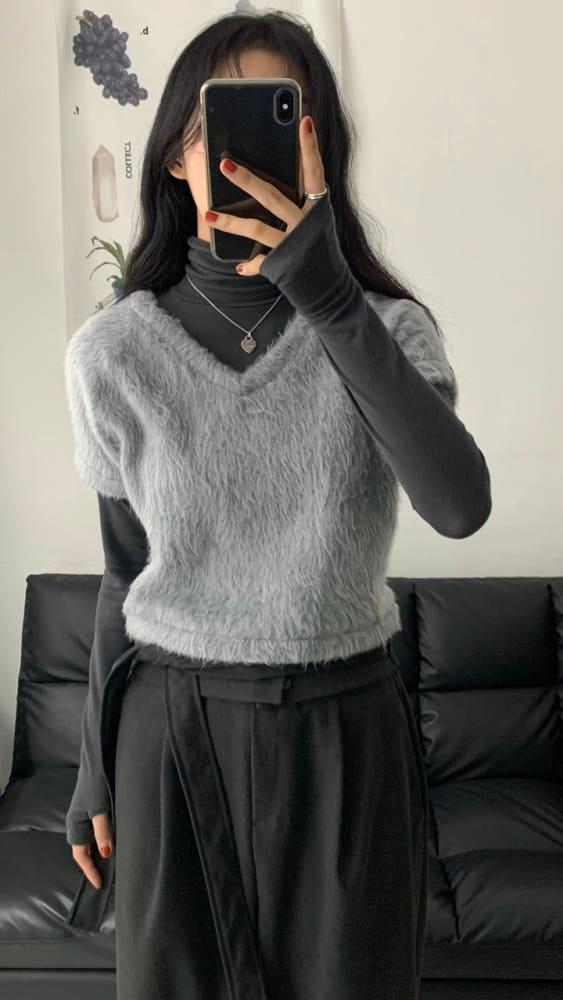 [made] v-neck fur short-sleeved (3C)