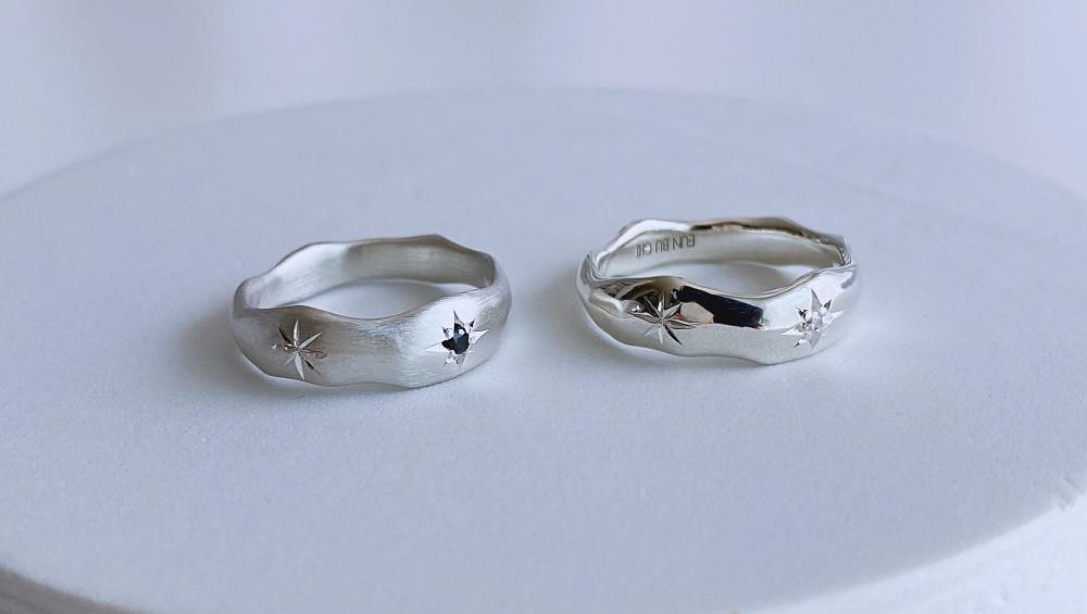 [별에별 웨이브 링] 925실버 우정 여친 선물 심플 각인 별조각 유색 은반지