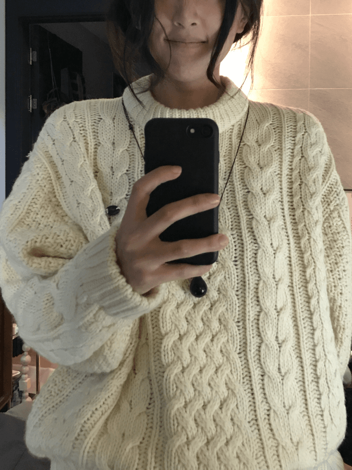 더니브 [Wool70] Cloud cable wool knit