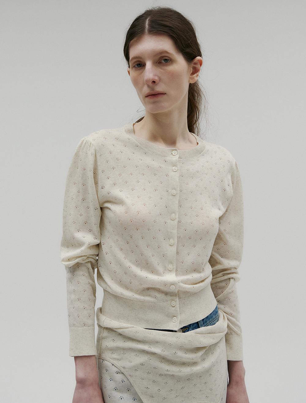 SEMI-GATHERED SHOULDER SKASHI KNIT CARDIGAN [IVORY]