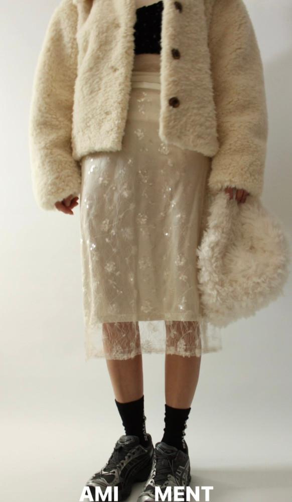 Amiment 아미먼트 퓨어 레이어드 스커트 새틴 글로시 안감 플라워 2color