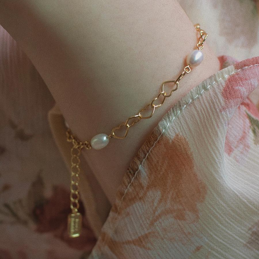 Heart pearl bracelet