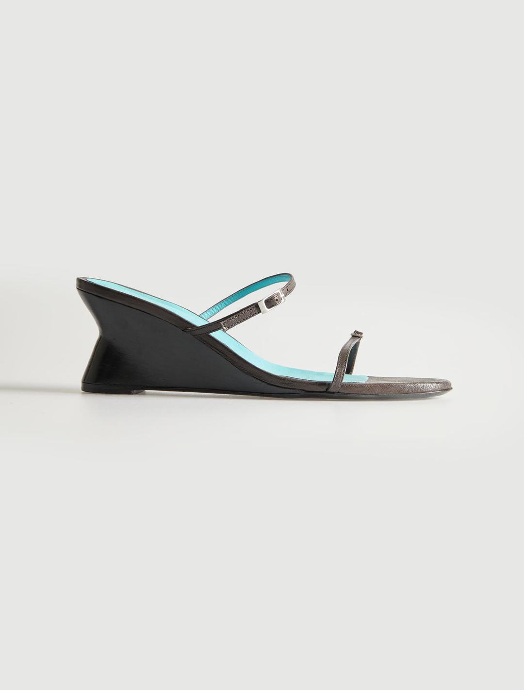 BEGO-Brown curved 6 cm contrast wedge sandal with thin buckle straps
