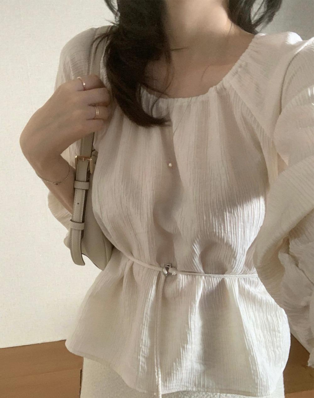 메리엘 벨트 블라우스