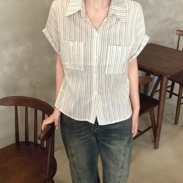 롤업 스트라이프 반팔 셔츠