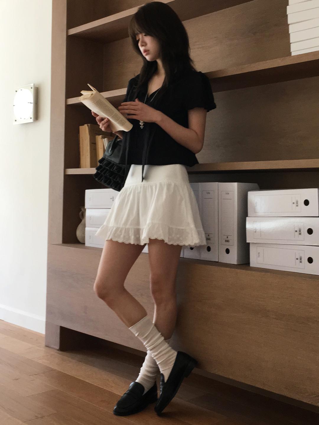 노비야카 Melody lace mini skirt (Ivory, black)