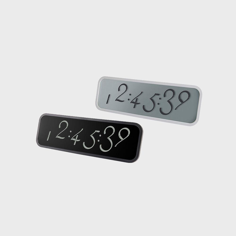 SCRIPT WALL CLOCK - LR134
