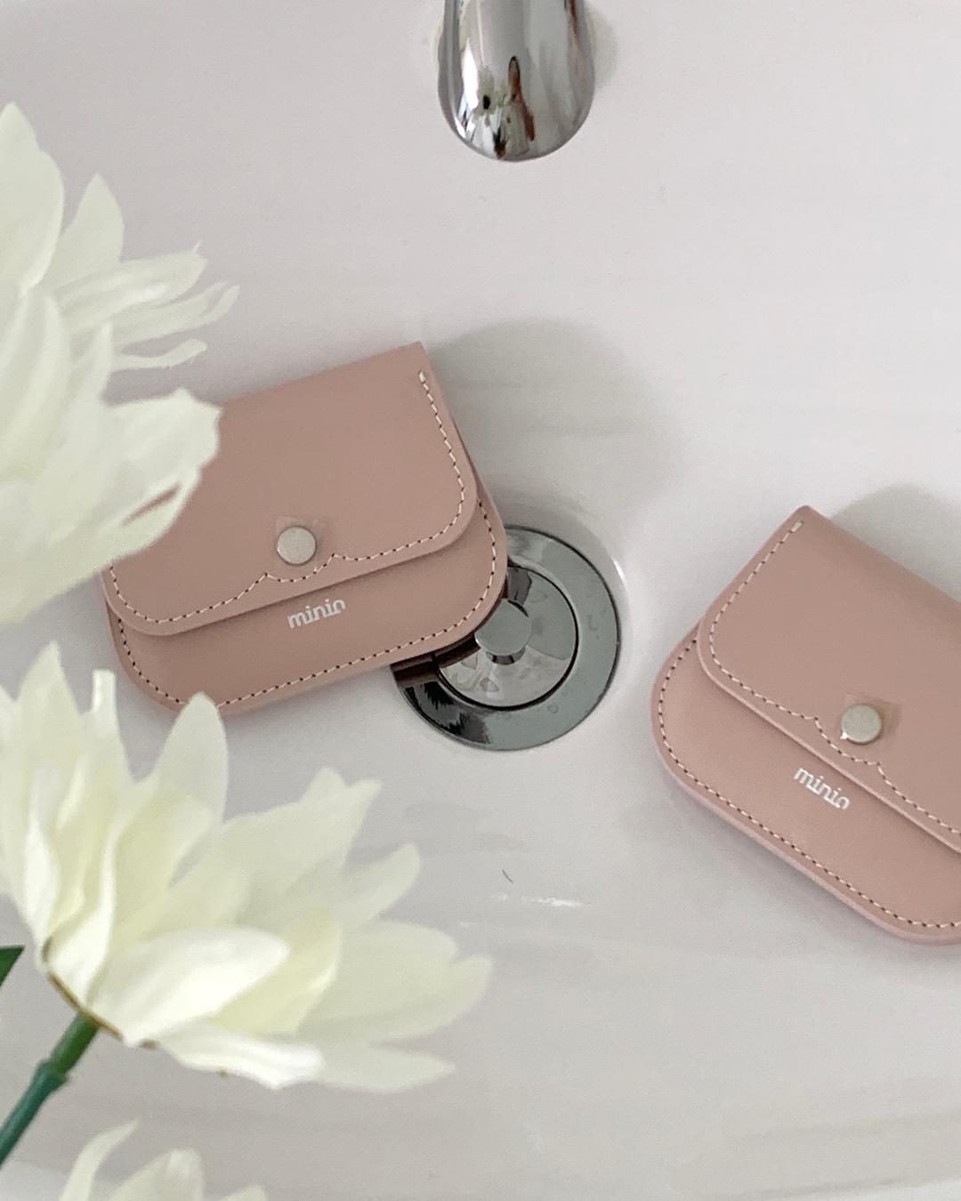 moono wallet (mute pink)