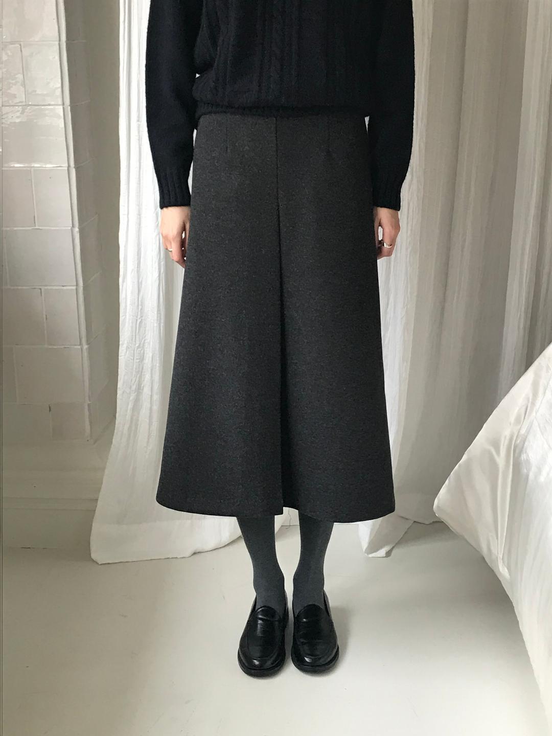 [주문폭주] [차콜 당일출고] 모어댄 울 스커트 (2color)