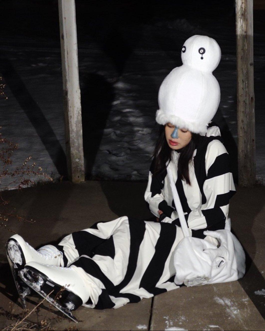 MR. SNOW MAN HAT - white