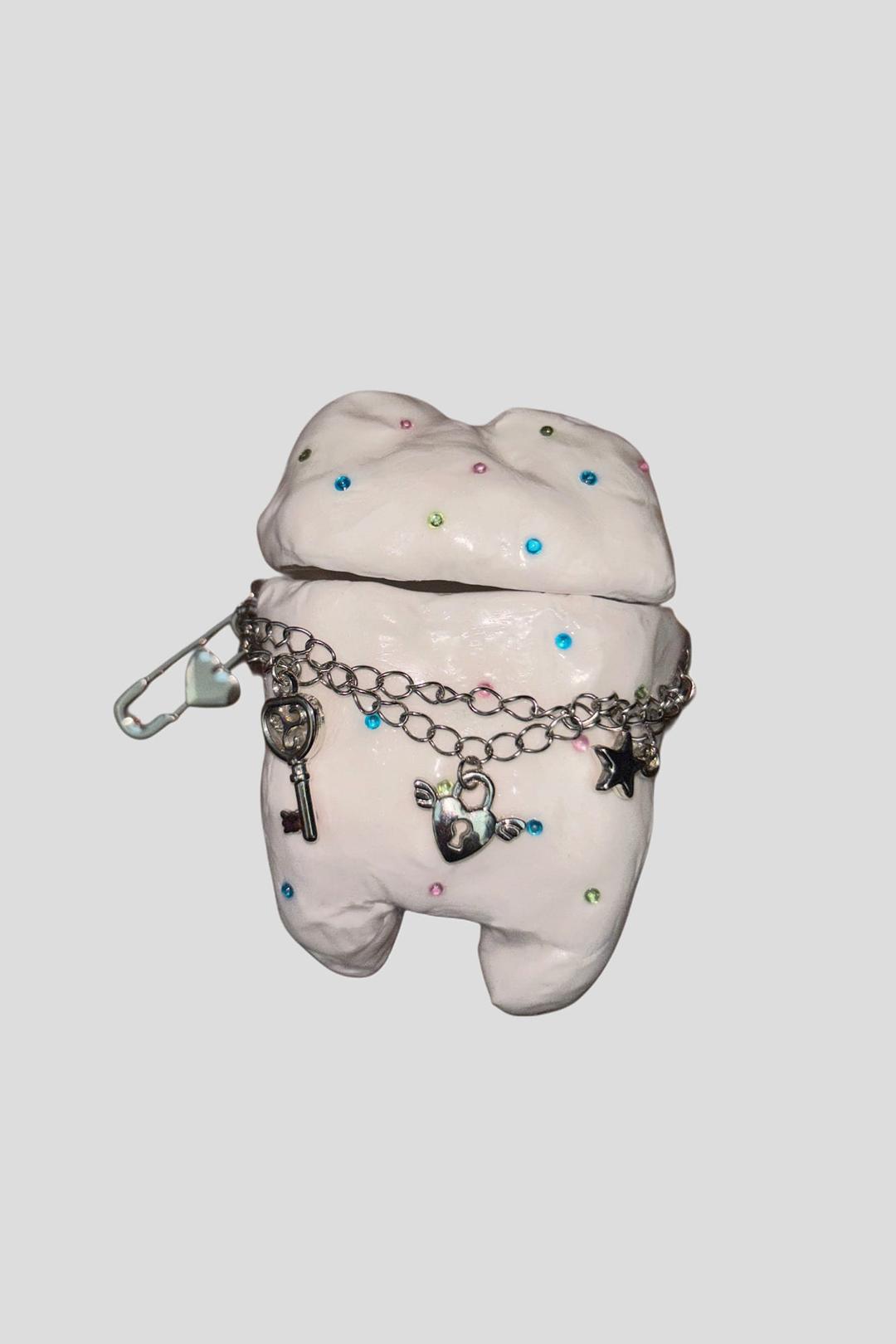 [단독] Tooth fairy‘s airpot case