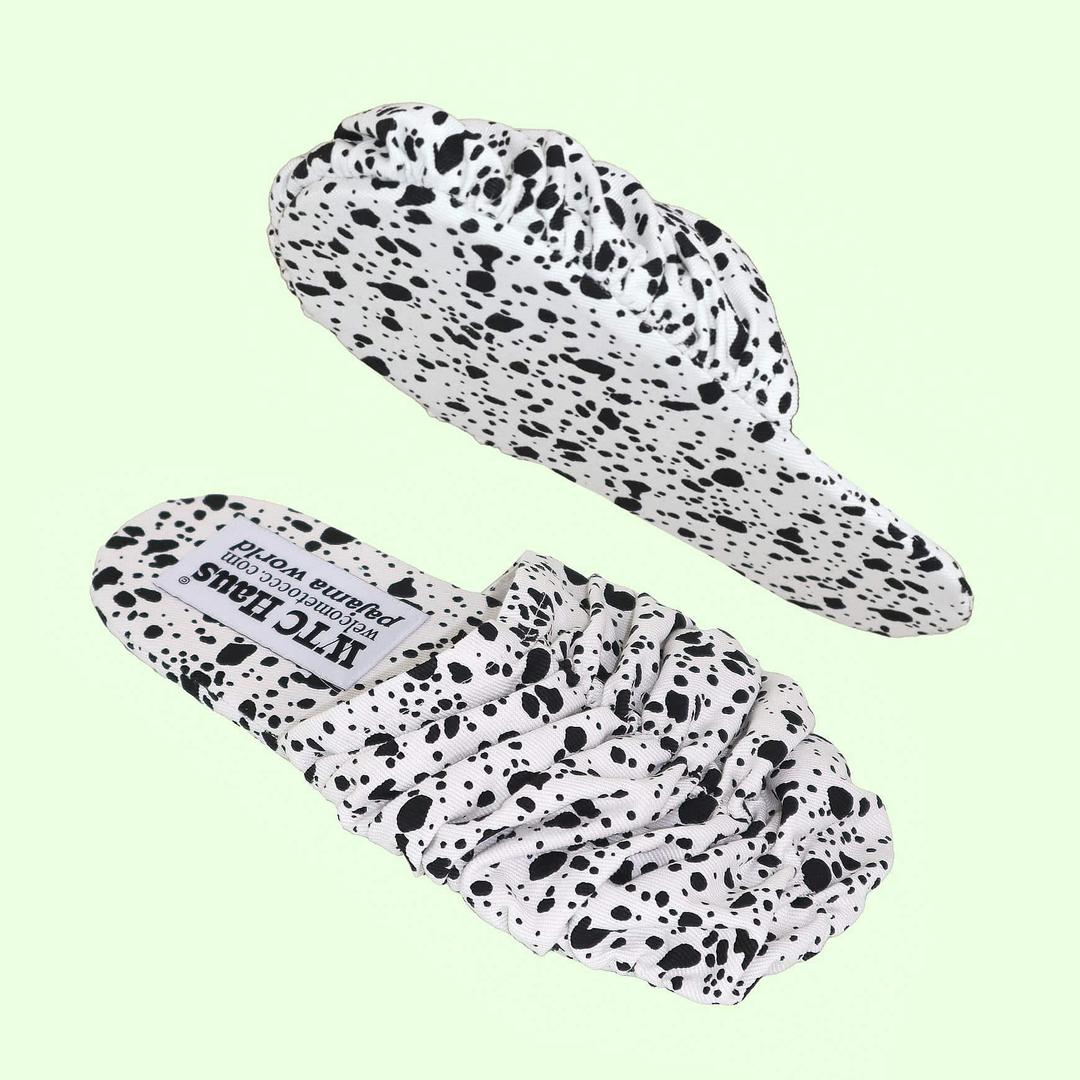 Pre-Oder 10% Delivery 3.07 Croa Shoes (Milk Cow)