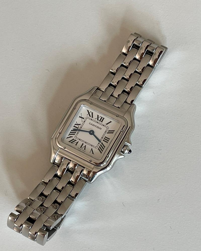 까르띠에 2022 팬더 드 워치 미디엄