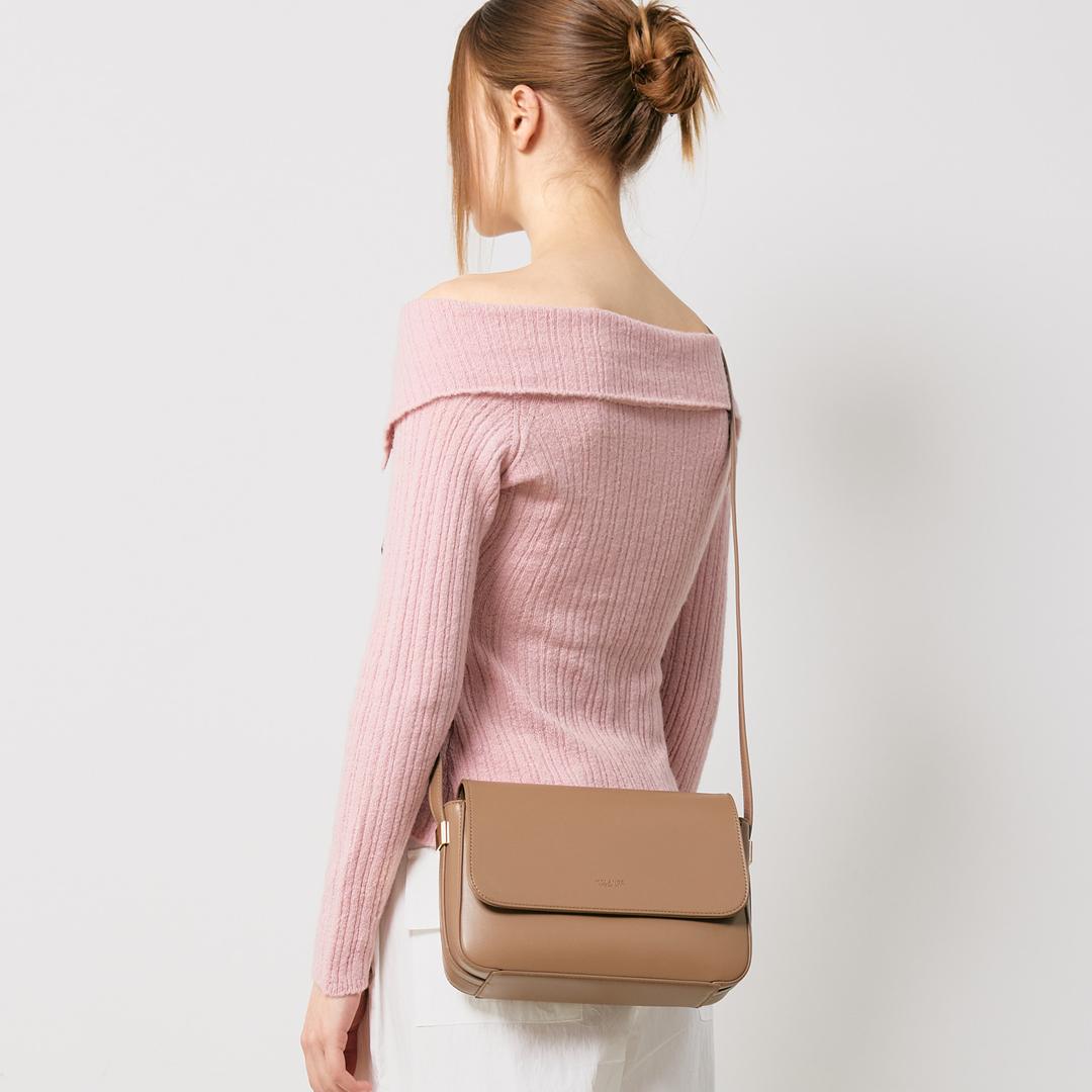 306페블 크로스백 머드브라운