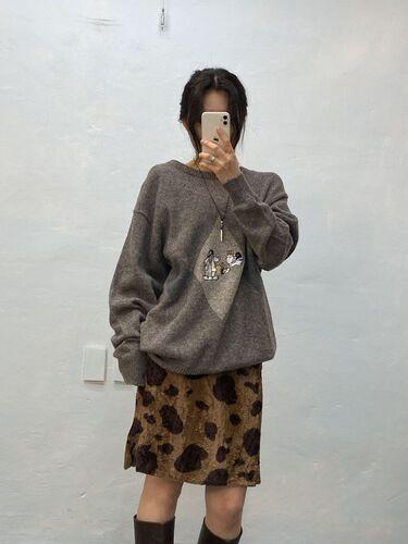 Coronal gray sweater